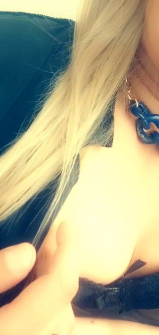 Snapchat-963631726.mp4
