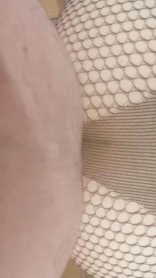 VID_20220213_193712.mp4