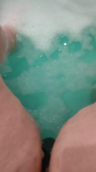VID_20230103_180023.mp4