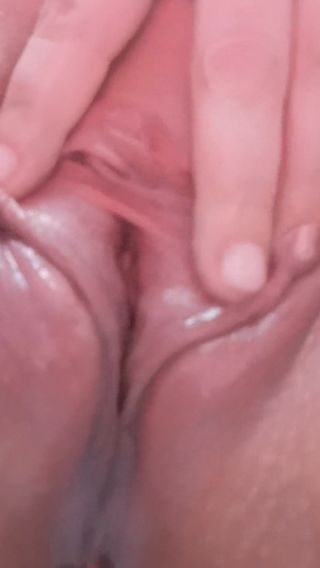 VID_20230312_172931.mp4