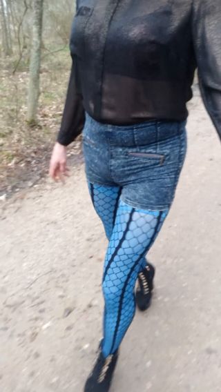 VID_20230416_071503.mp4