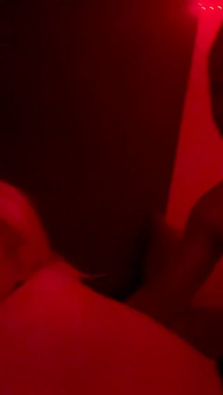 156bae34-d6a5-4cc7-b0ab-727be5e981f2.mov