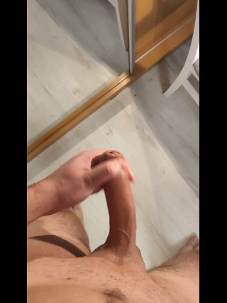 Skomentuj;*