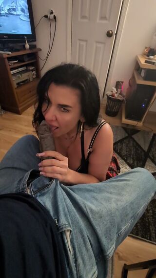 m2022