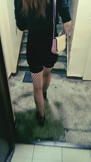 😈