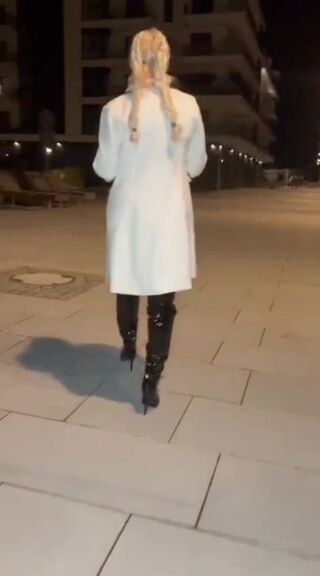 0b6321ba-ffbb-46a5-a1b7-b45ad9c1ba22.mp4